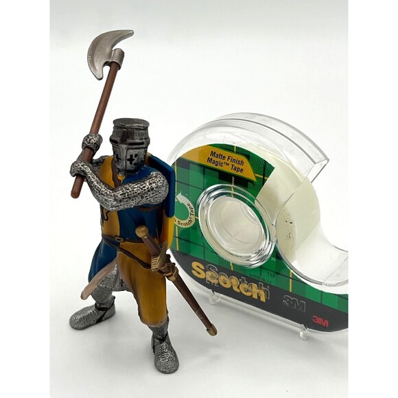 Schleich 2003 Medieval World‎ of Knights Lionfoot Knight w/Face Mask & Weapons - Picture 10 of 10